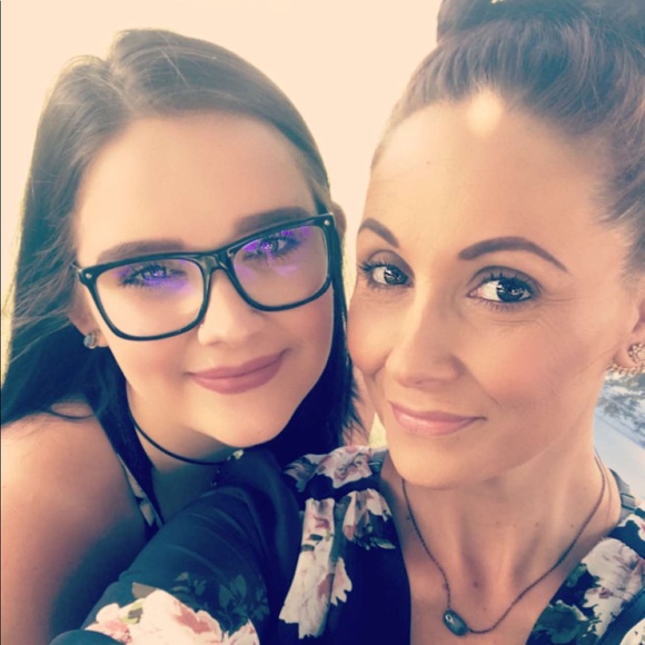 🌟🖤🌸 Hi, im Stephanie; your posher🌸🖤🌟 - Picture 8 of 8